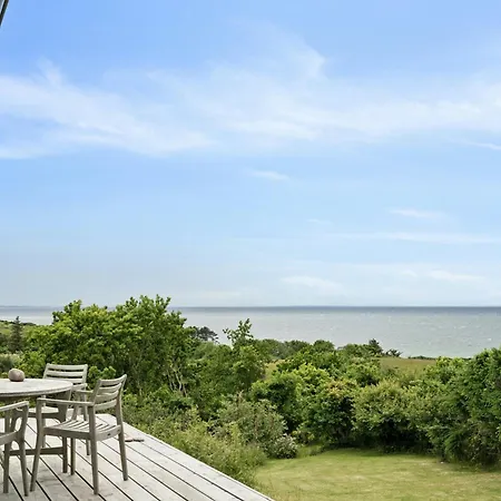 With Sea View On Helgenaes Casa de Férias