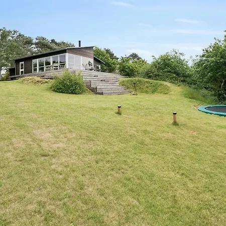 With Sea View On Helgenaes Casa de Férias Knebel