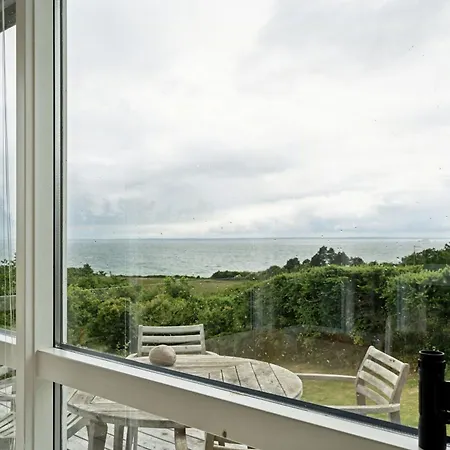 Prázdninový dům With Sea View On Helgenaes